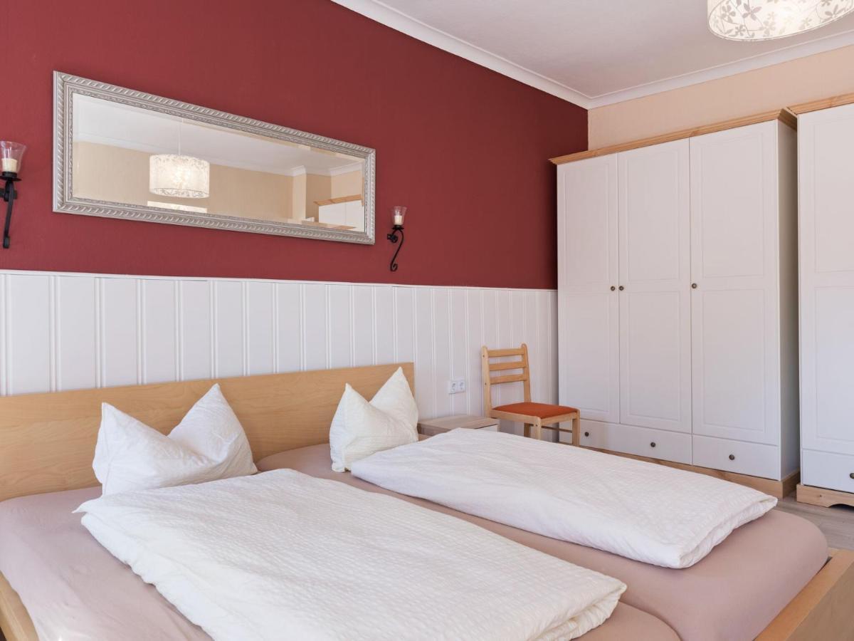Elegant Apartment With Garden In Gingst Exterior foto